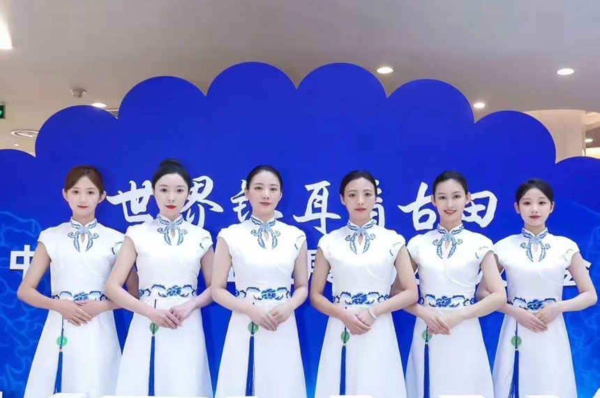 礼仪服务 塑造企业形象的无声力量